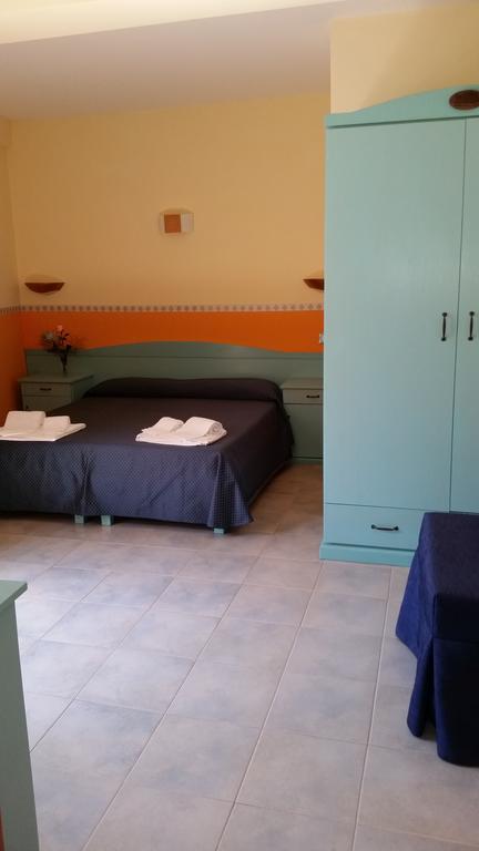 Hotel Costa Antiga SantʼAnna Arresi Esterno foto
