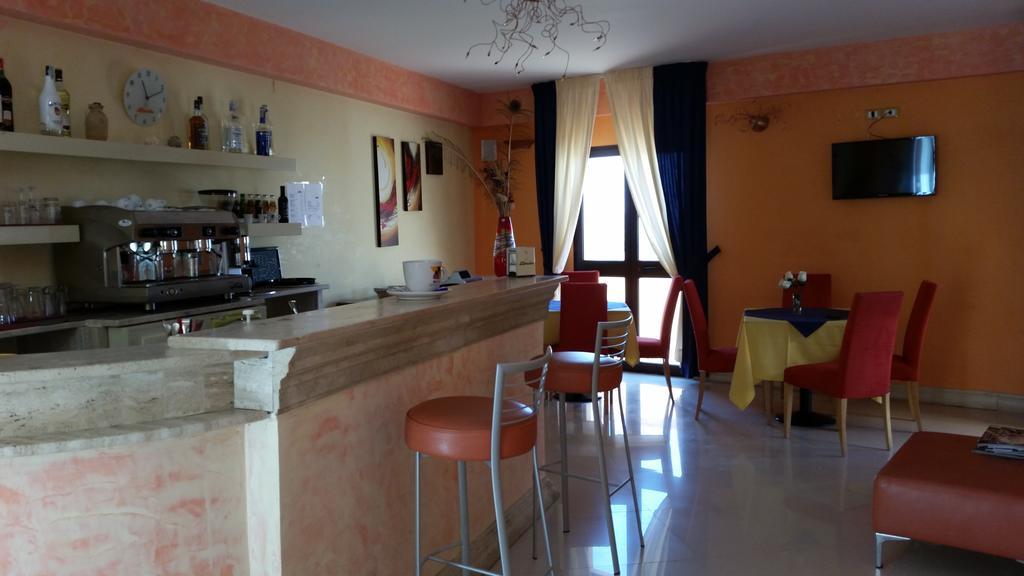 Hotel Costa Antiga SantʼAnna Arresi Esterno foto